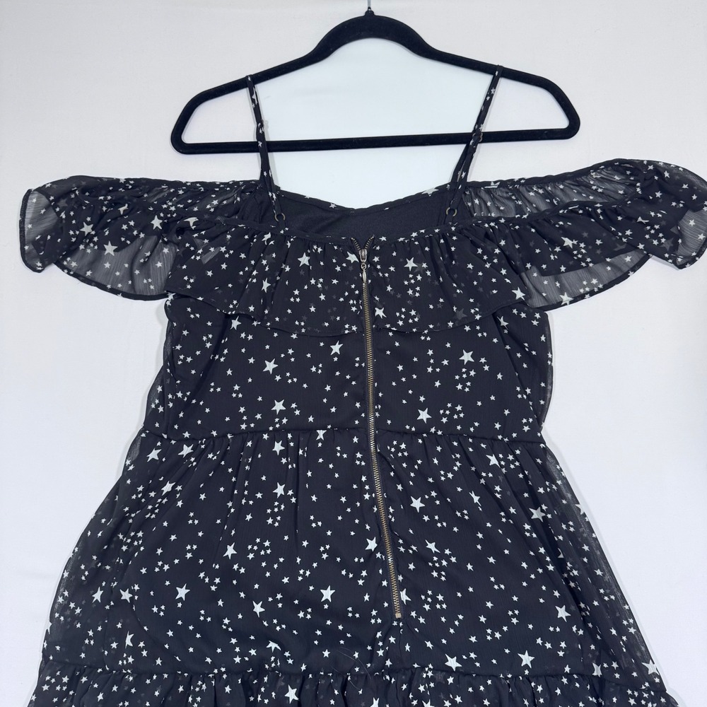 Cold Shoulder Maxi Dress Star Print Ruffle Tiered Black White Women L Whimsigoth - Picture 4 of 8